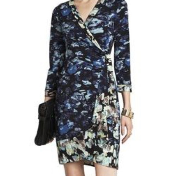 BCBGmaxazria Adele Navy Blue Floral Multicolor Wrap Dress Deep V-Neck Size Small - Picture 1 of 15